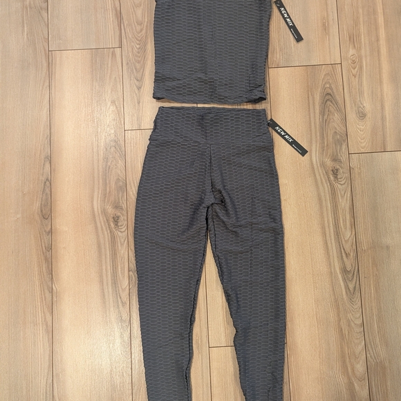 New Mix Pants - New Mix Dark Gray Textured Leggings Set